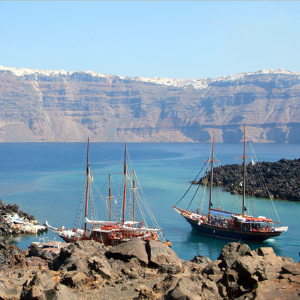 explore santorini