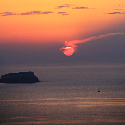 explore santorini